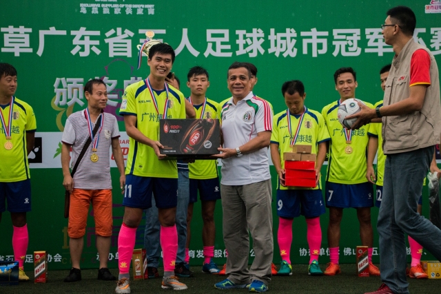 5.27日资讯：0比3！中国男足在八强战意外完败给马来西亚无缘晋级半决赛